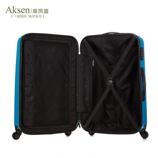 Stylish Classic Luggage Bag for Men and Women's Trips Durable Waterproof TSA Lock 210D Polyester Lining Universal Wheels