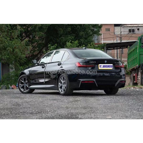 end Luxury BMW I3 Pure Electric Vehicle ESC Leather Multi-function ACC and 5 Seaters