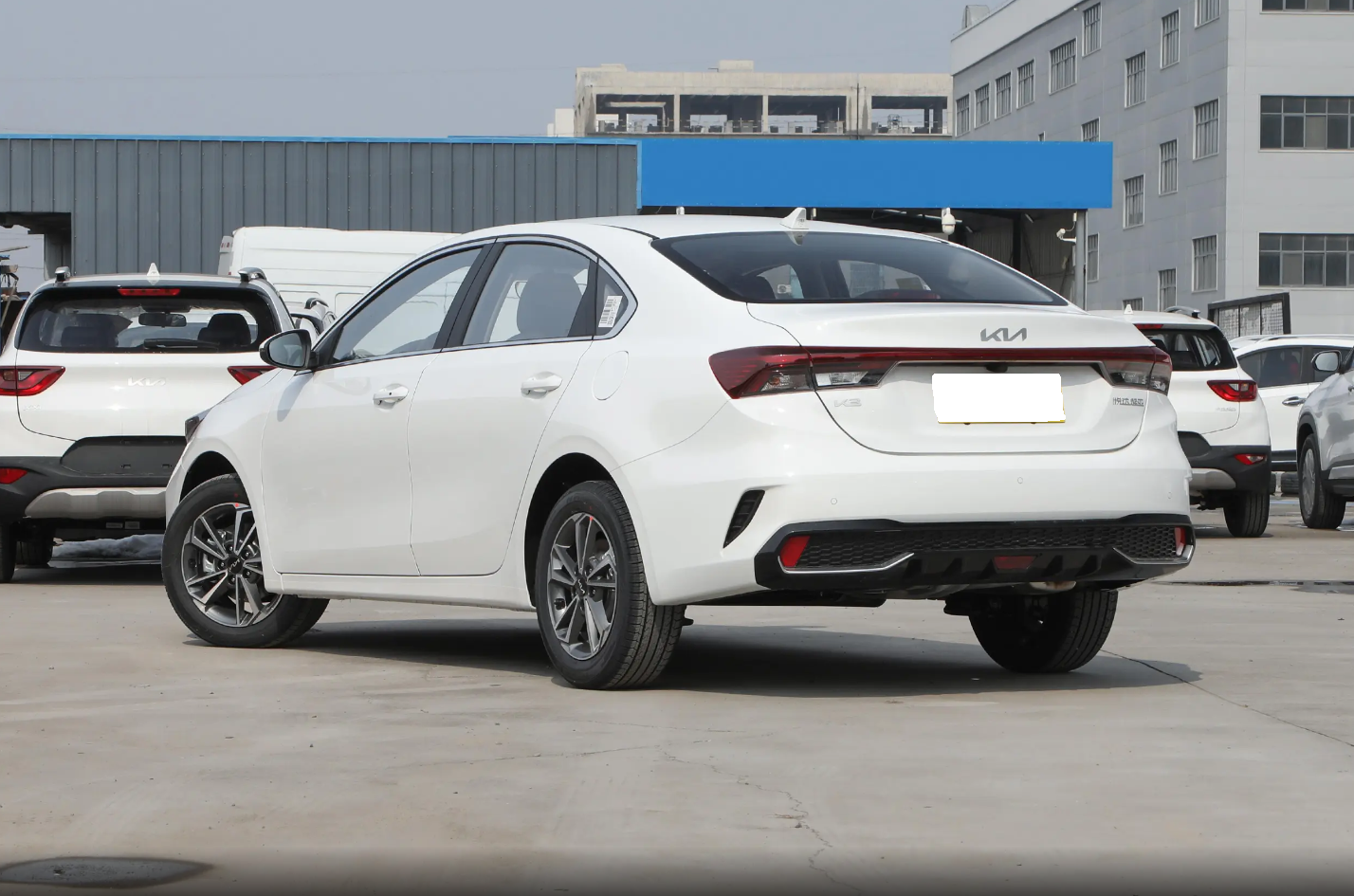 Left Steering Lithium Battery KIA K3 2024 Electric Car Energy Vehicle Sedan for Adults