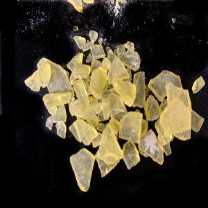 China Yellowish Irregular Flakes Alcohol Soluble Maleic Resin Used For Printing Inks on sale